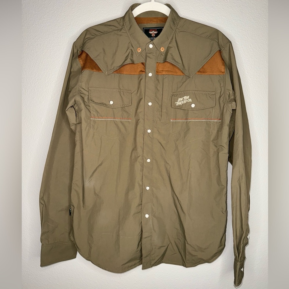 Low Tide Thread Co. Men’s Medium Banshee Fly Snap Shirt Green